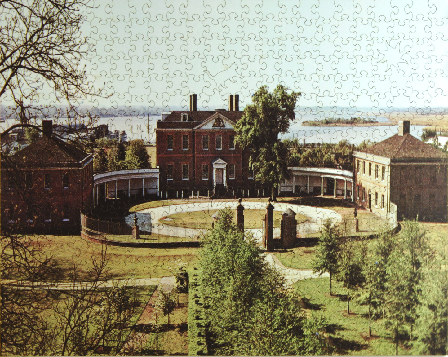 Tryon Palace, wooden puzzle, 467 pcs