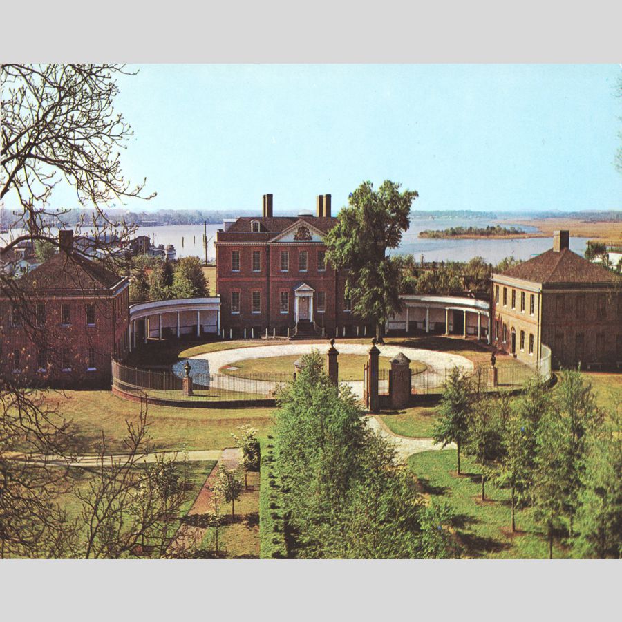 Tryon Palace, wooden puzzle, 467 pcs