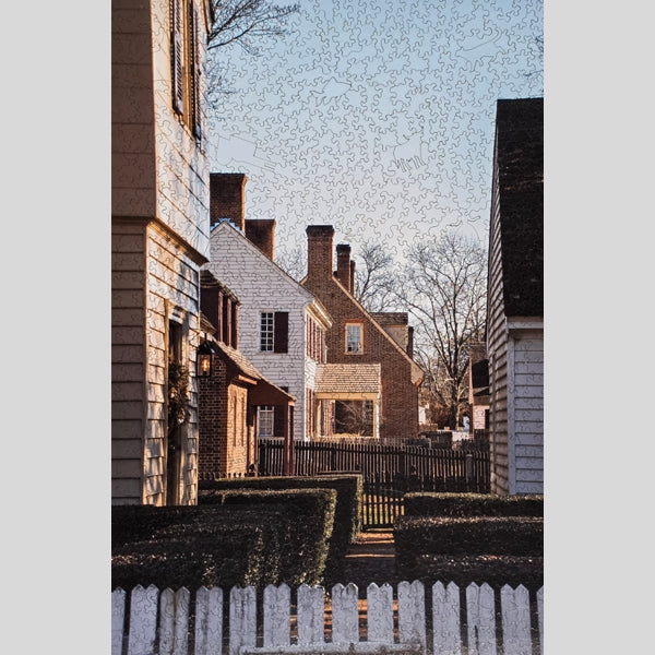 Colonial Backyards, wooden puzzle, 770pcs