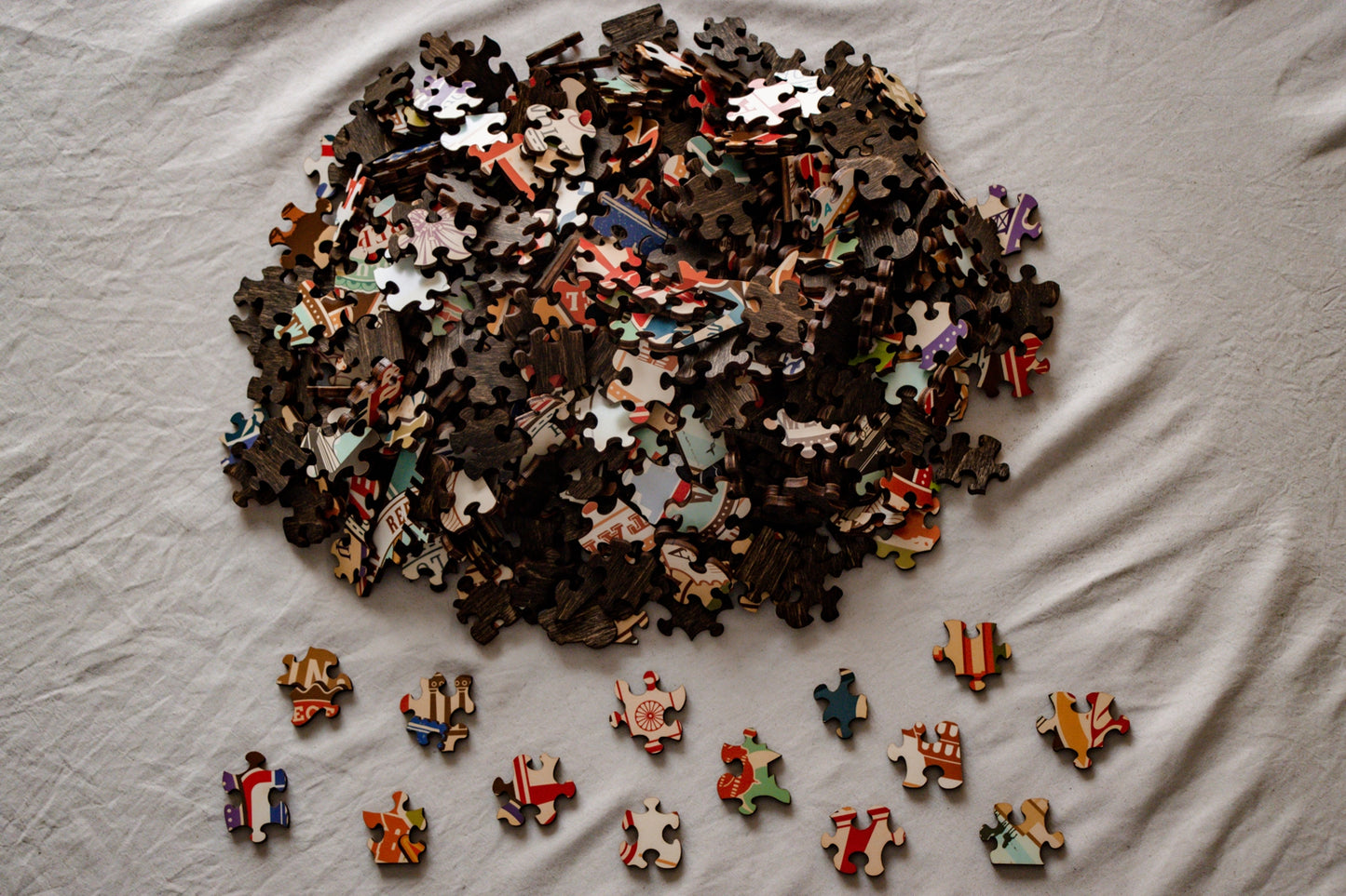 My Travel Trunk, wooden puzzle, 454 pcs