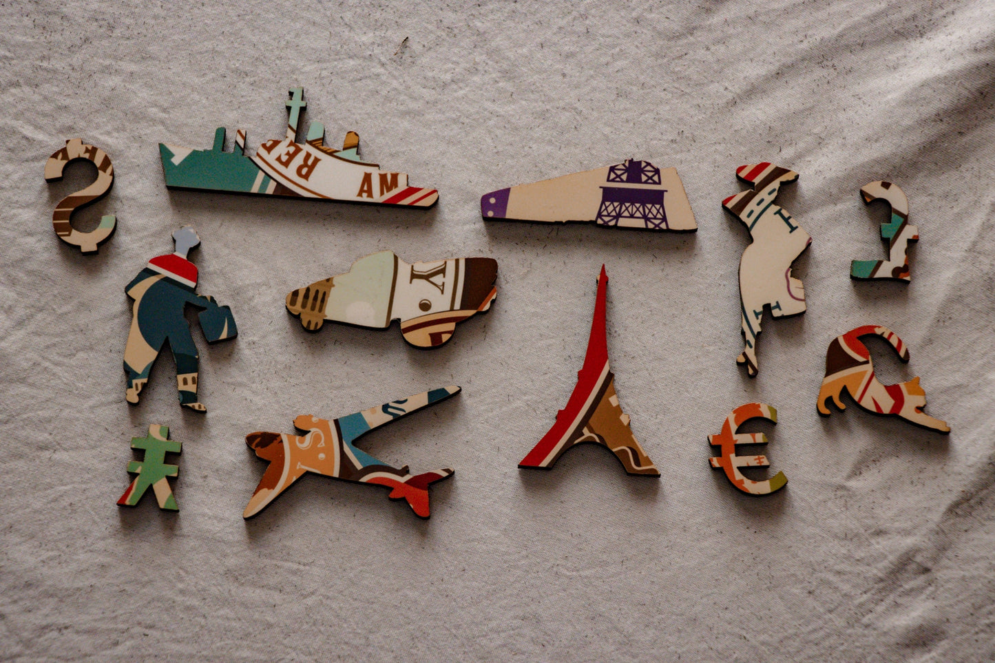 My Travel Trunk, wooden puzzle, 454 pcs