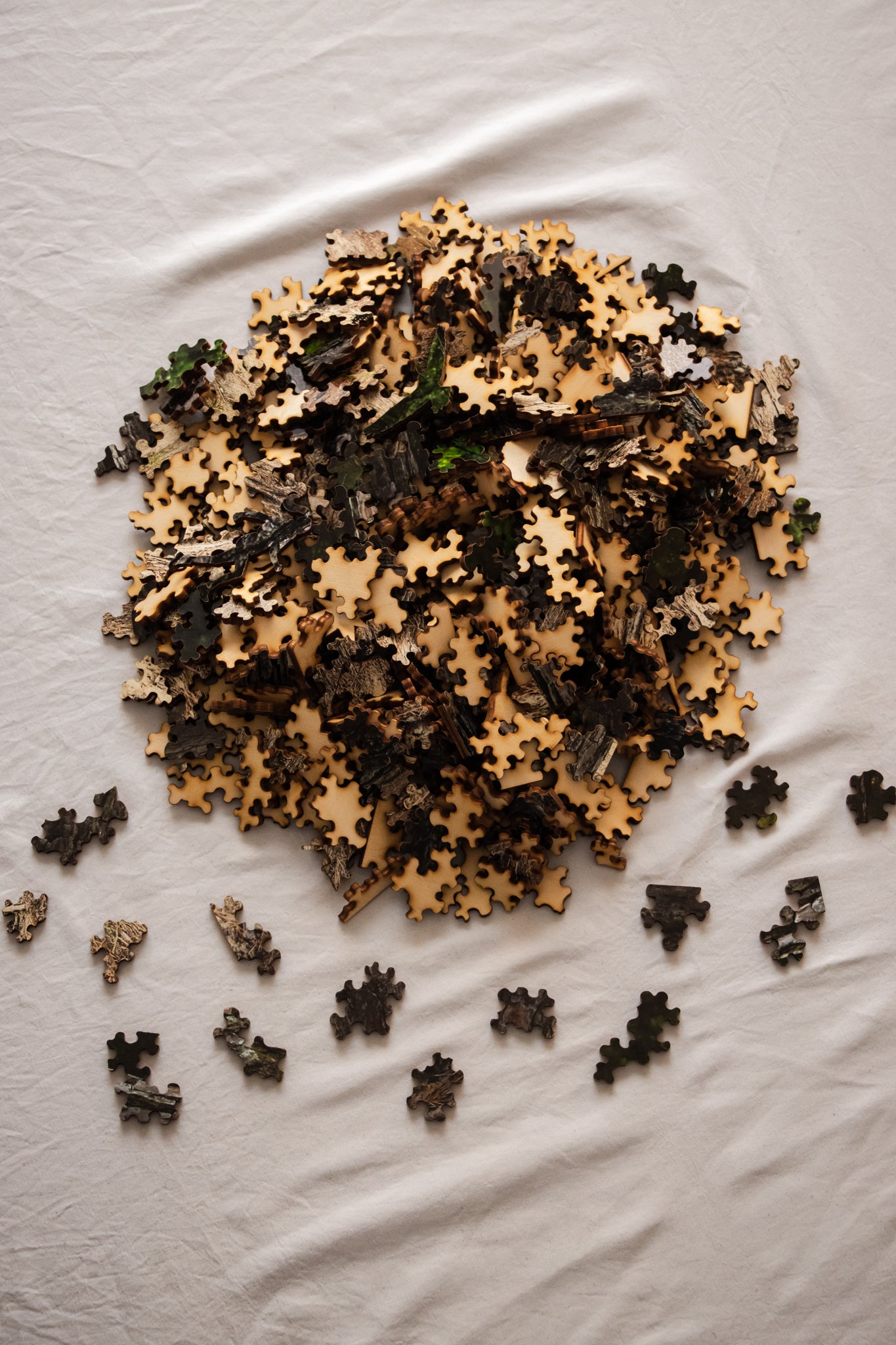 A Road Less Travelled, wooden puzzle, 549 pcs